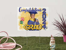 Load image into Gallery viewer, Moniques&#39;s Grad Items
