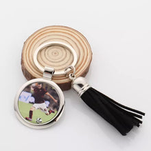 Load image into Gallery viewer, Keychain with Tassel
